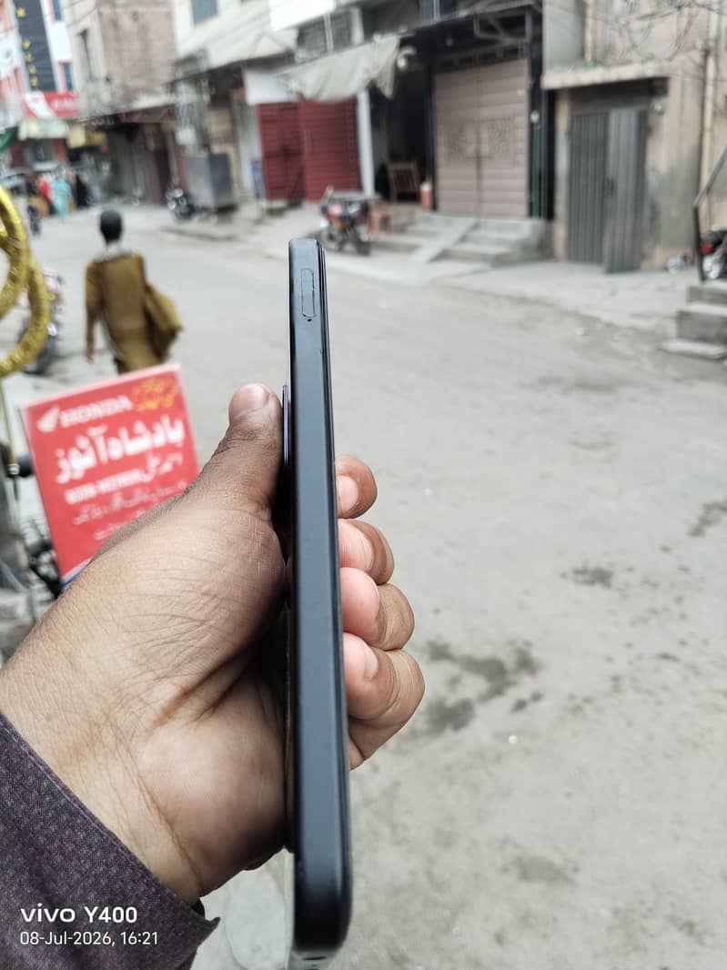 OPPO A6s 6