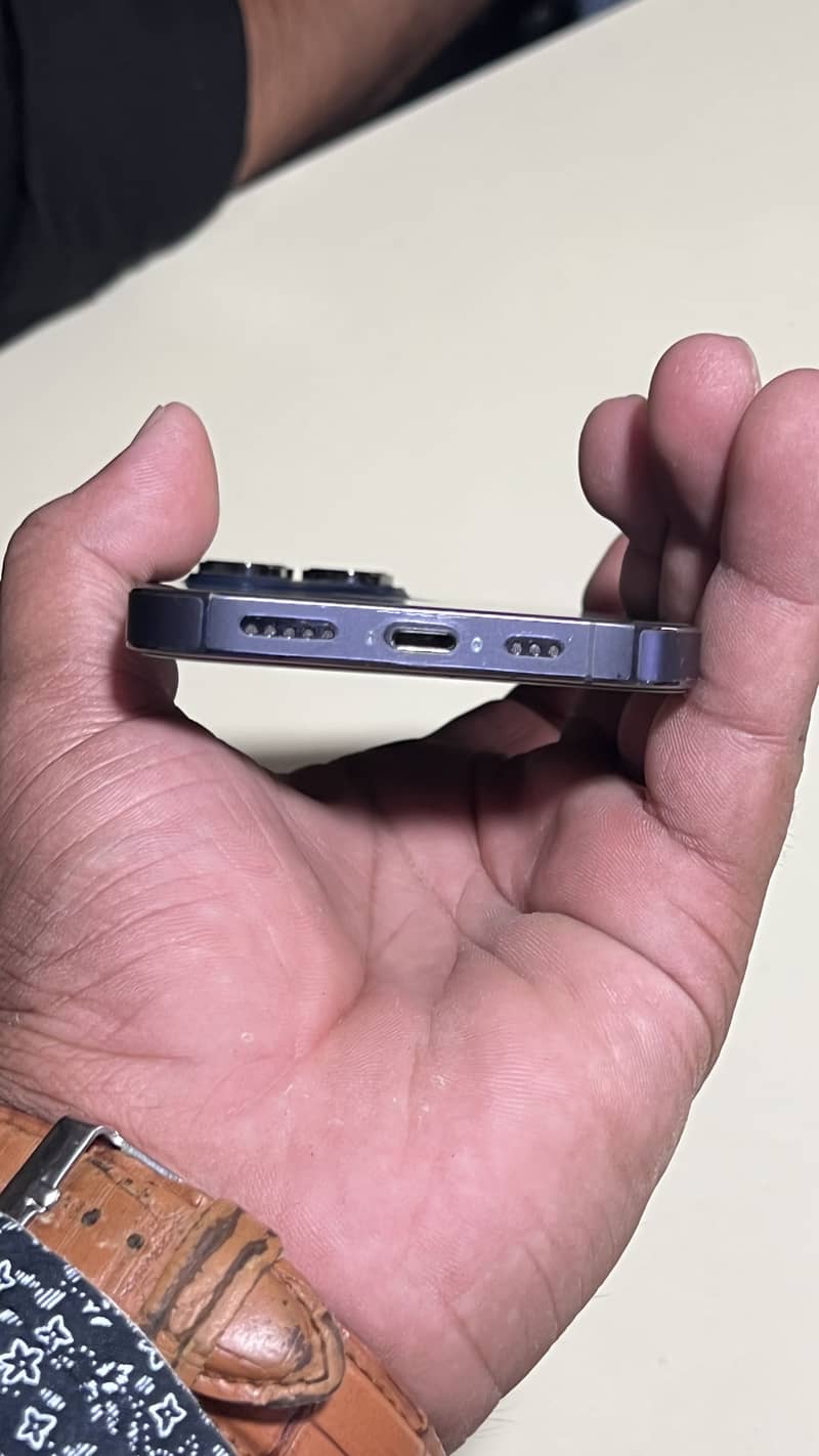 Apple iPhone 14 Pro 7