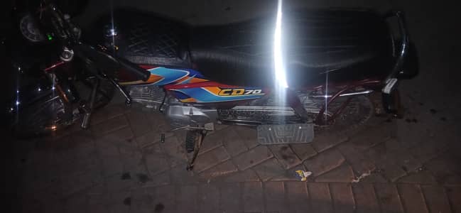 Honda CD 70 2025
