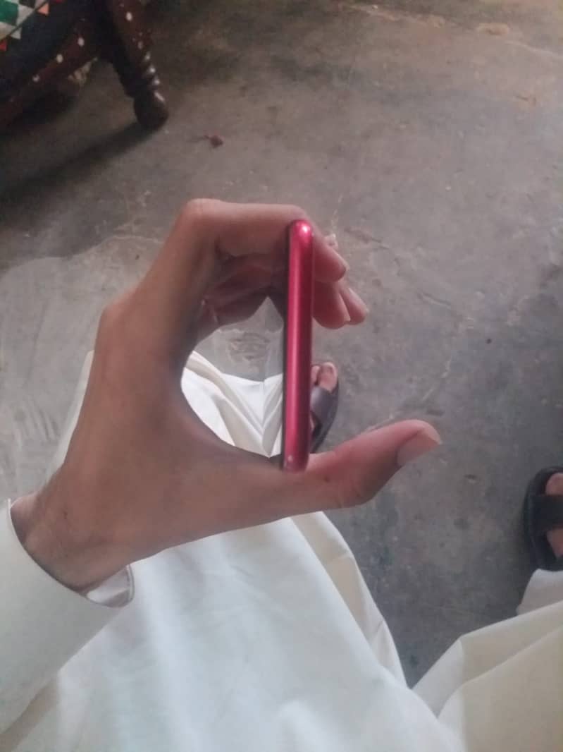 Apple iPhone SE 3