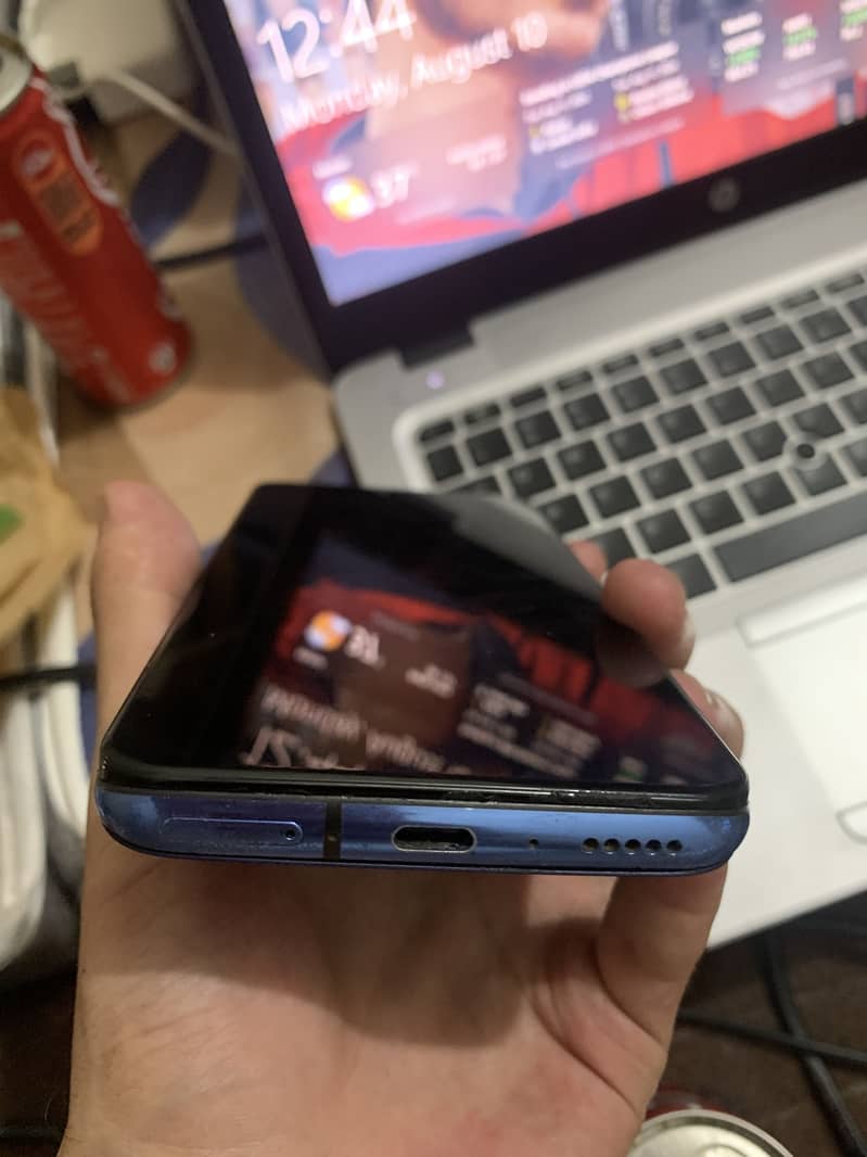 One Plus 7Pro 3