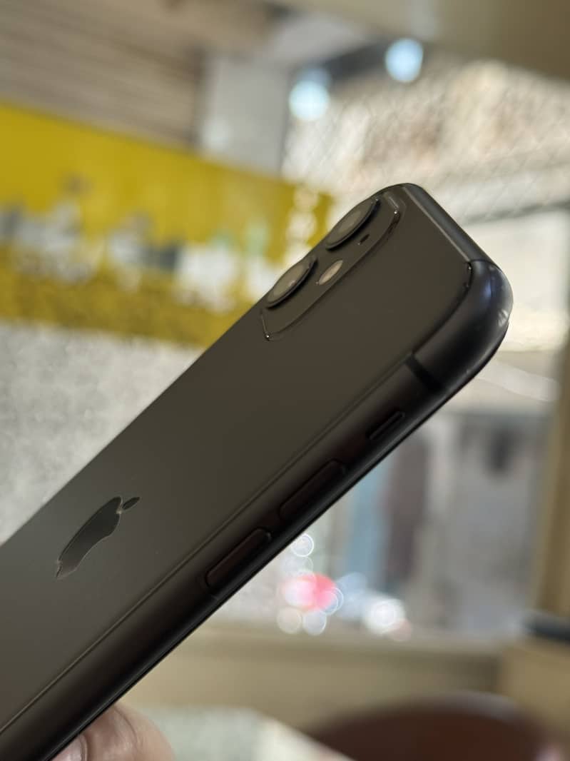 Apple iPhone 11 1