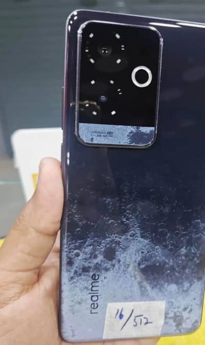 Realme GT 6