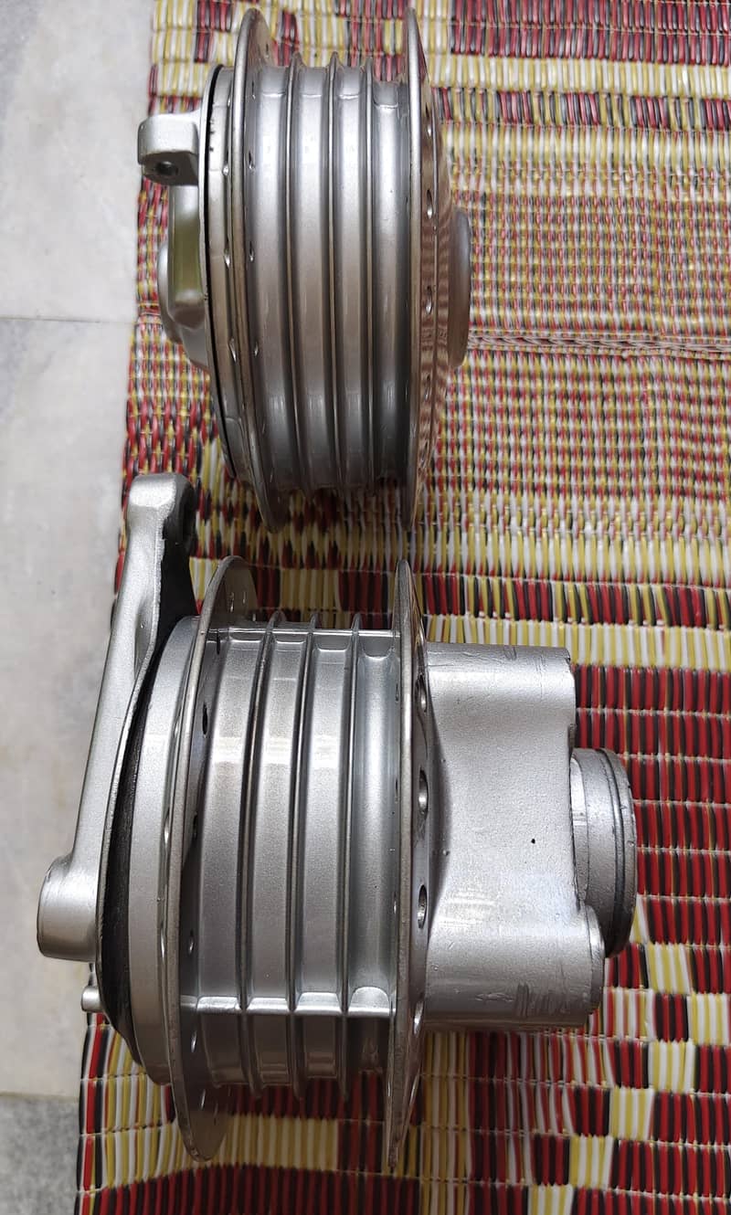 125 down model hubs 1