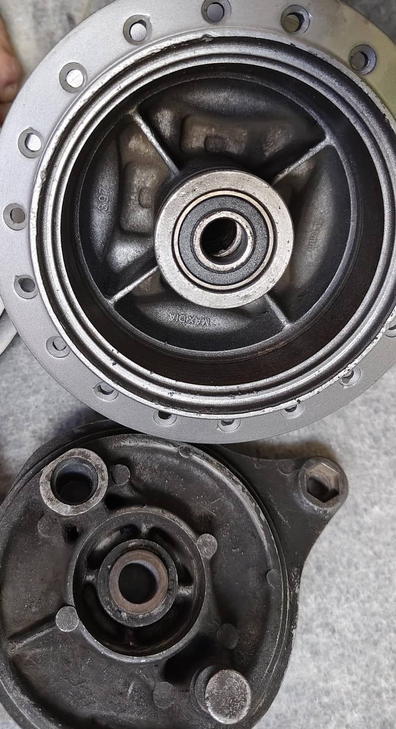 125 down model hubs 3