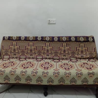 sofacum  bed + 4 floor cushion