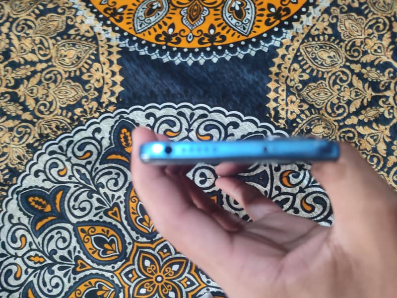 Xiaomi Redmi Note 11 7