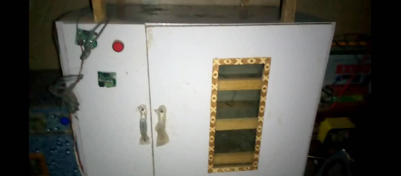 2 incubator 1 brooder 14