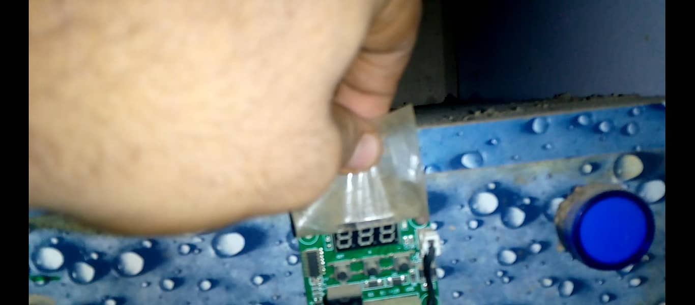 2 incubator 1 brooder 17