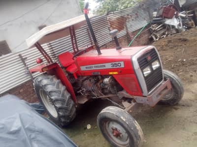 tractor 2010 model
