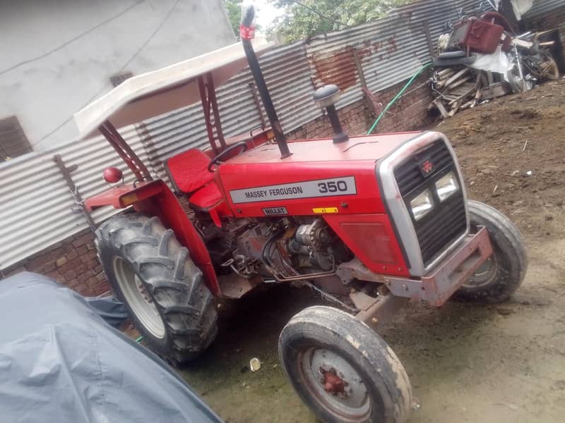 tractor 2010 model 0