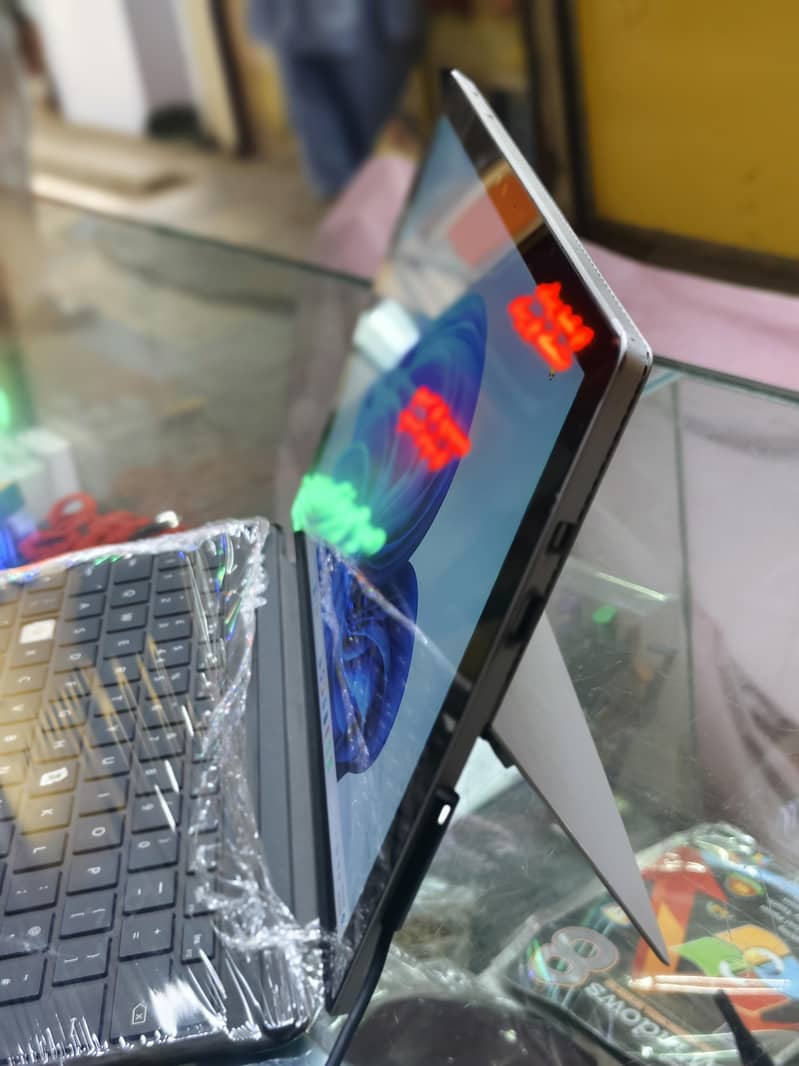 surface pro 5  tablet laptop 3