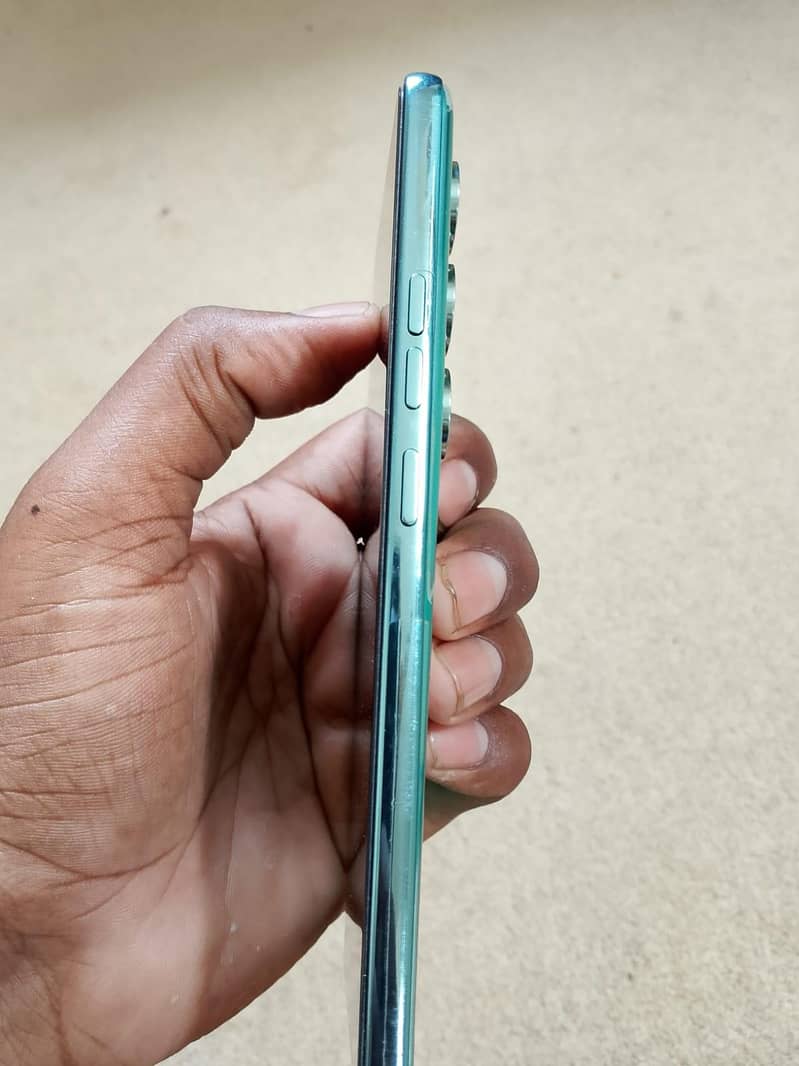 Tecno CAMON 40 0