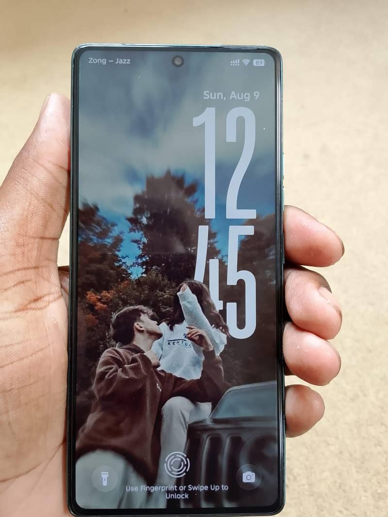 Tecno CAMON 40 1