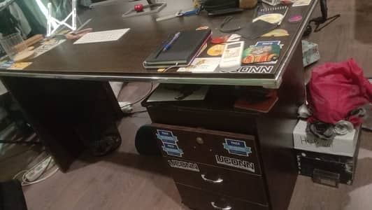 Office Table for URGENT sale