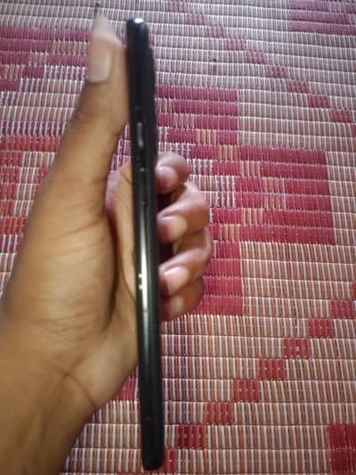 One Plus r9 pro 5g