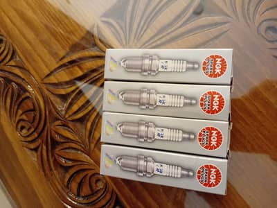  Genuine OEM Honda Civic Spark Plugs (Set of 4) – Like New    Ho