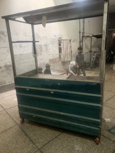 Burger Counter for Sale – Ready to Use
