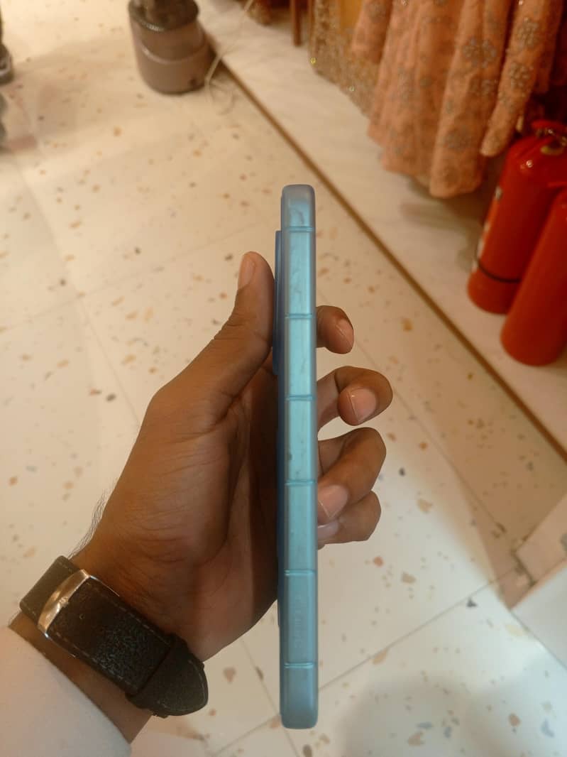 Xiaomi Redmi Note 13 3