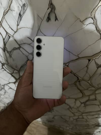 Samsung Mobile A55 5G urgent sale