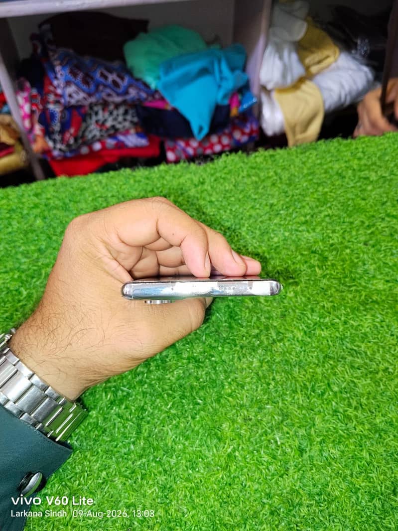 Tecno CAMON 40 Pro 3
