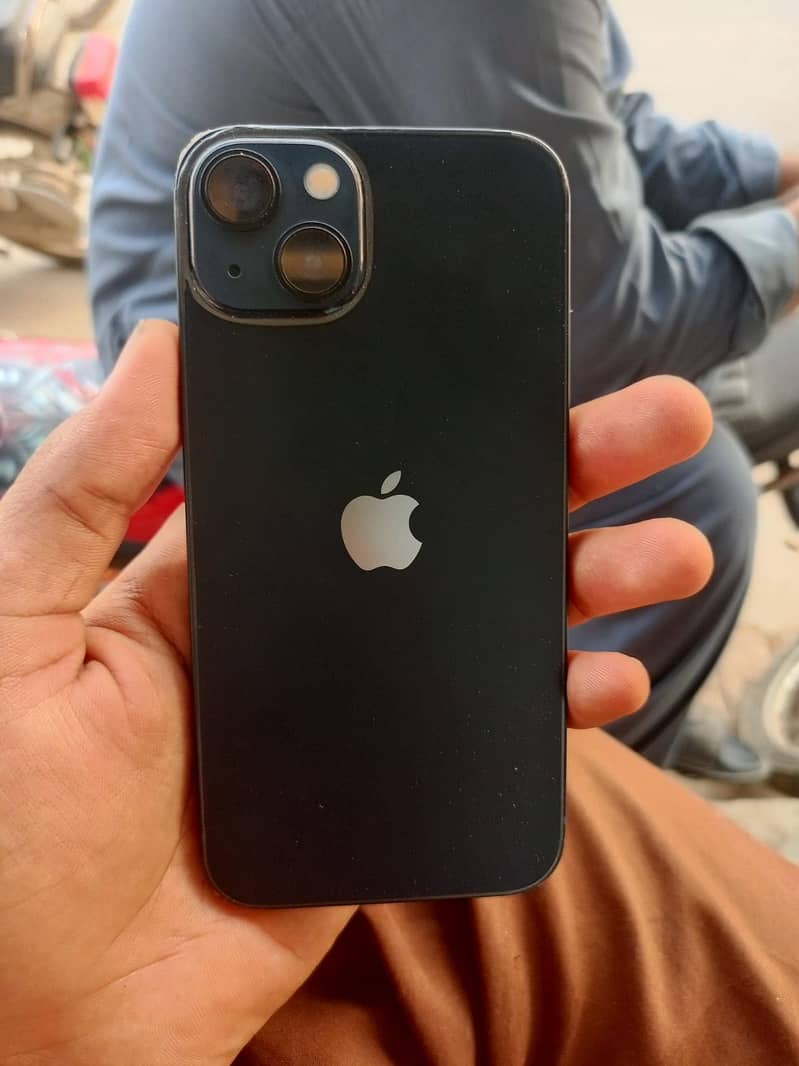 Apple iPhone 13 1