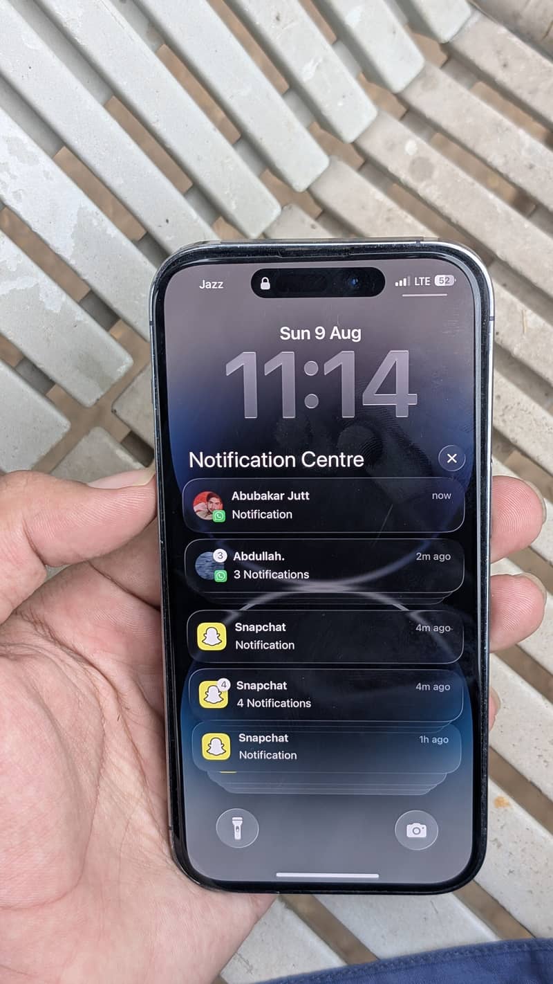 Apple iPhone 14 Pro 1