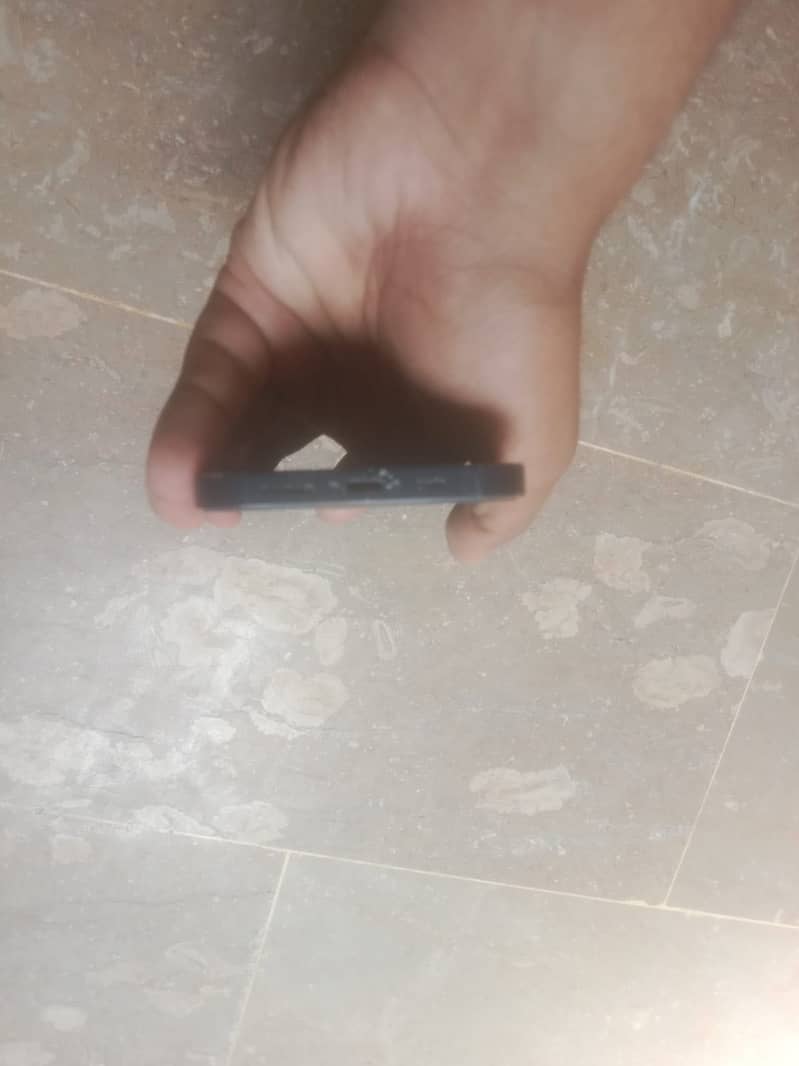 Apple iPhone 12 2