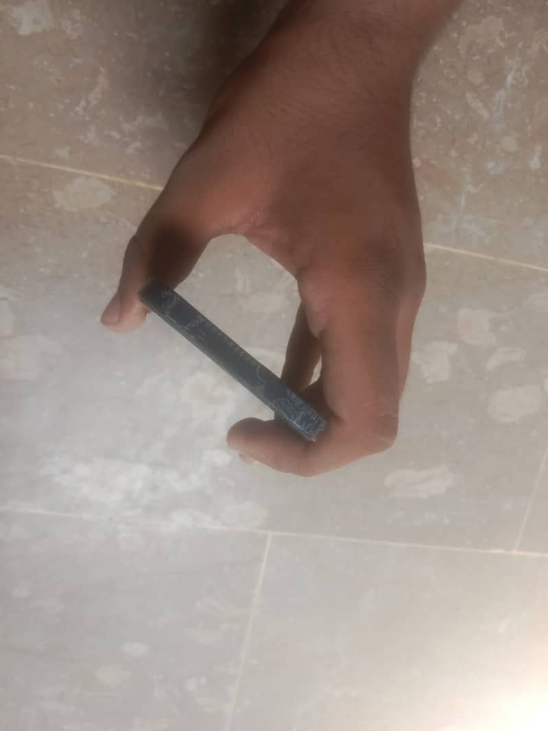 Apple iPhone 12 3