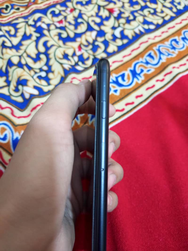 Apple iPhone SE 7