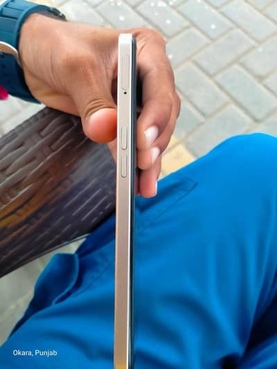 OPPO F21 Pro