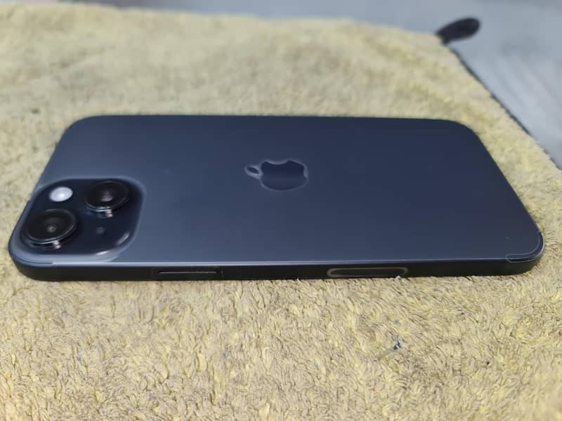 Apple iPhone 15 plus 2