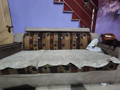 Sofa 6 seated
