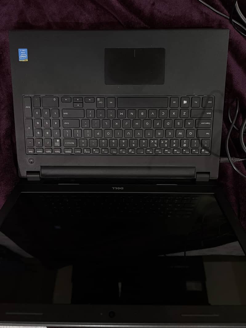 Dell i3 core inside 5