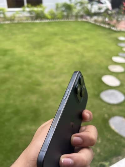 Apple iPhone 15 Pro