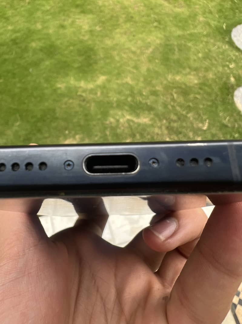 Apple iPhone 15 Pro 1
