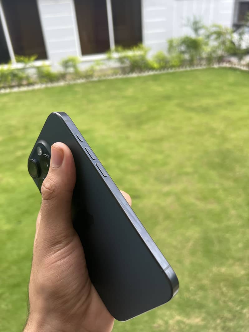 Apple iPhone 15 Pro 5