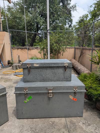 Steel Trunk (Paiti) Set / Different Sizes in good condition