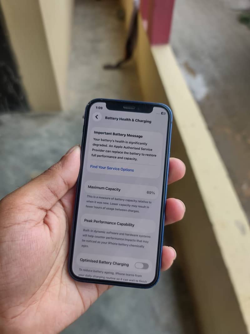 Apple iPhone 12 mini 1