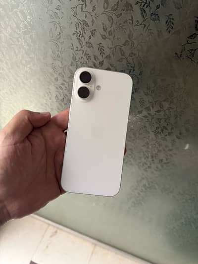 Apple iPhone 17 Physical Dual sim PTA Approved 100% BH 126 CC