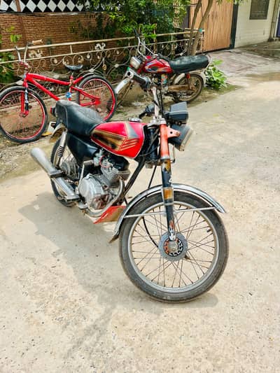 For sale 125 1992 model fantastic engine and great speed no any fault
