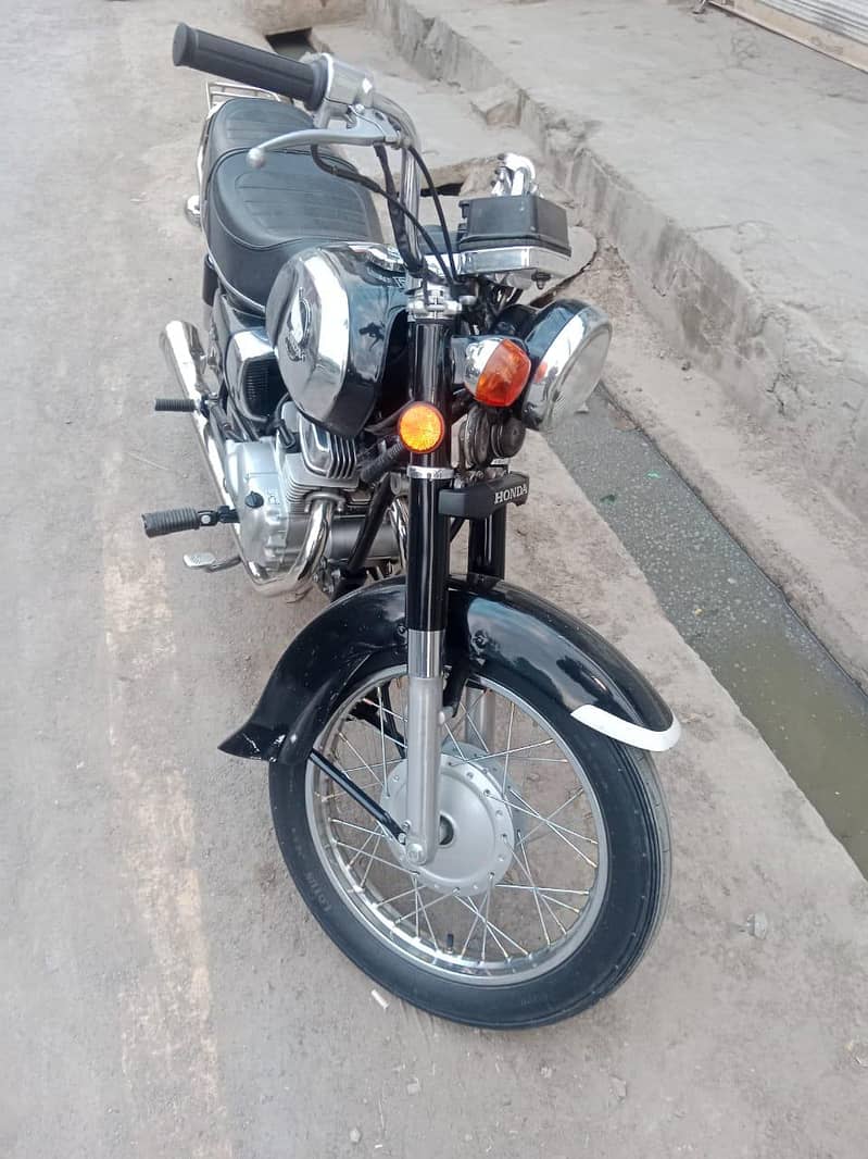 Honda Road Master CD 200 Self Start | VIP Original Condition | Bike 6