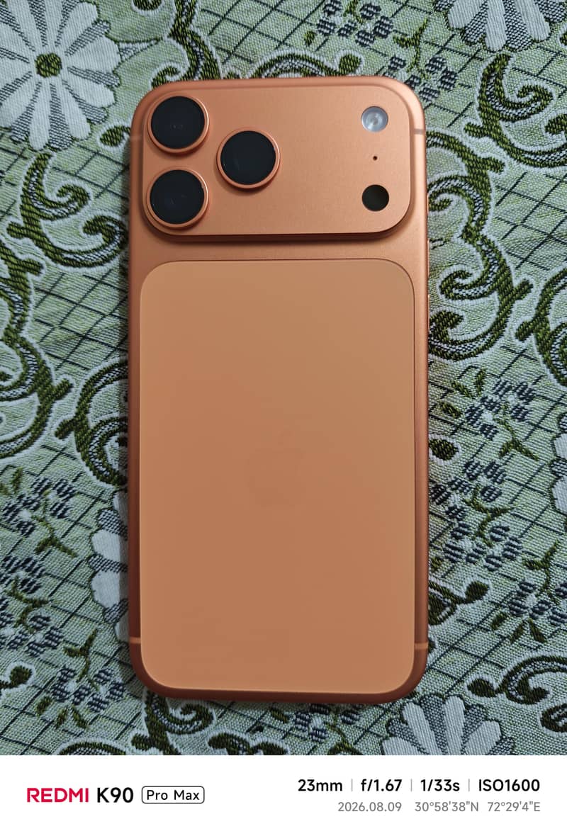 Apple iPhone 17 Pro Max 1