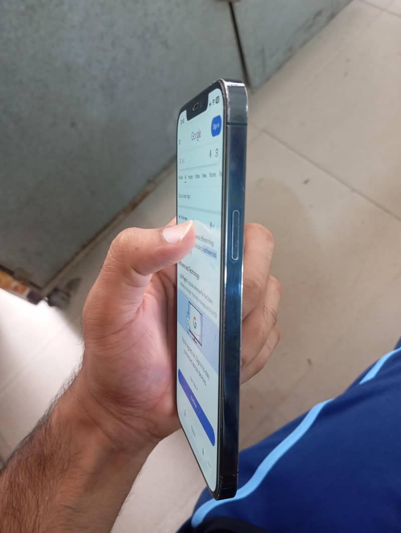 Apple iPhone 12 Pro Max 5