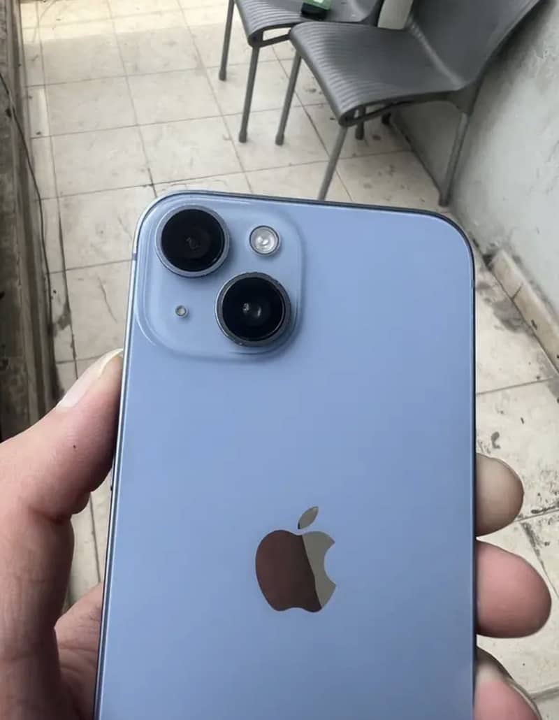 Apple iPhone 14 1