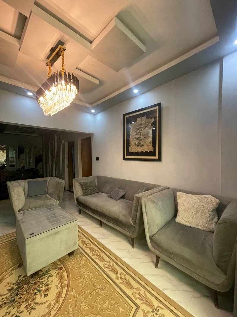 Five seater sofa with table 1
