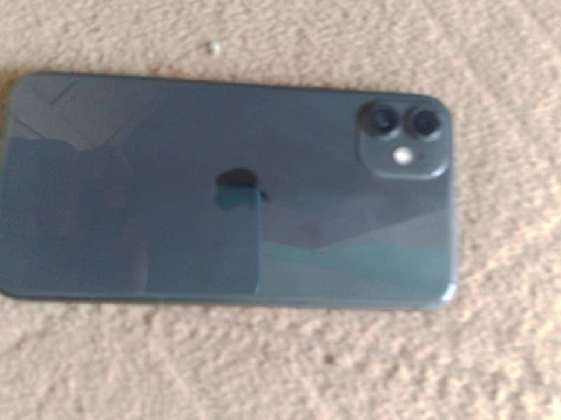 Apple iPhone 11 8