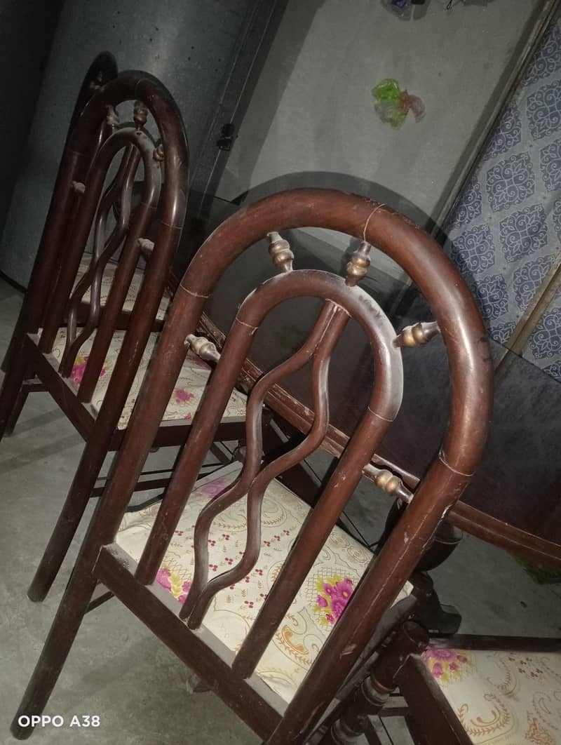 ڈینیٹیبل 4