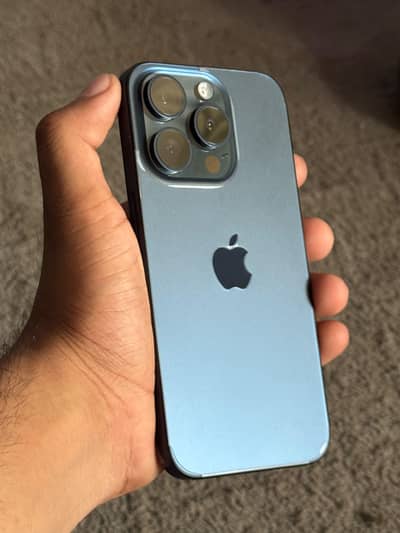 Apple iPhone 16 Pro