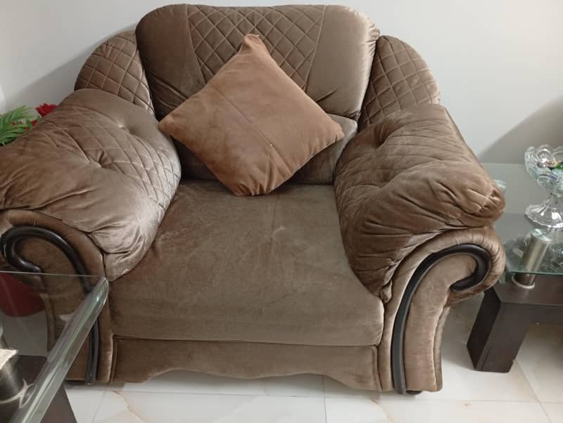 sofa drawing room table 4